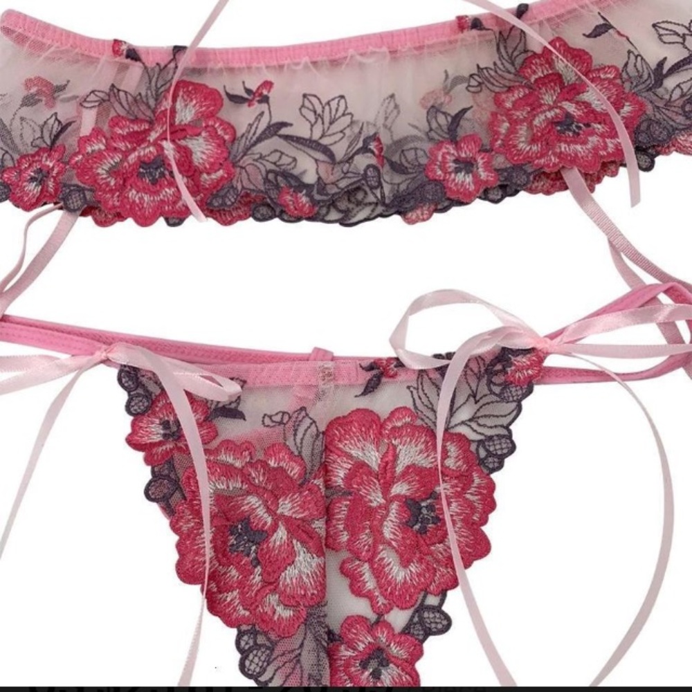 NWT 3 piece Lace Lingerie Set Pink & Lilac Floral, Lace & Ribbon Sz Sm Med Lrg - Picture 4 of 9